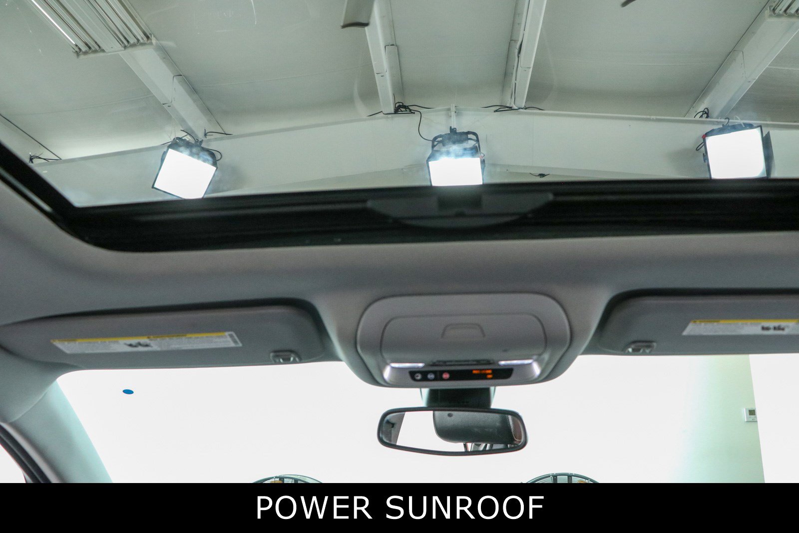 Used 2018 GMC Acadia SLT FWD image 21