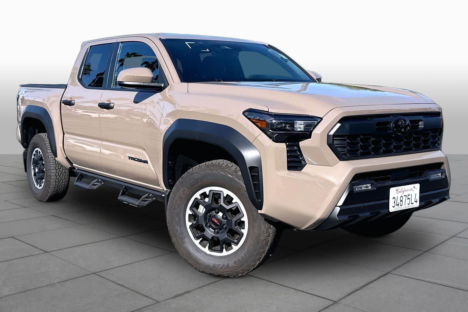 Certified 2026 Toyota Tacoma TRD Off-Road AWD/4WD image 2