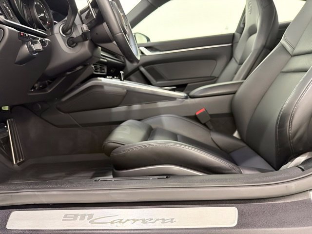 Used 2020 Porsche 911 Carrera RWD image 14