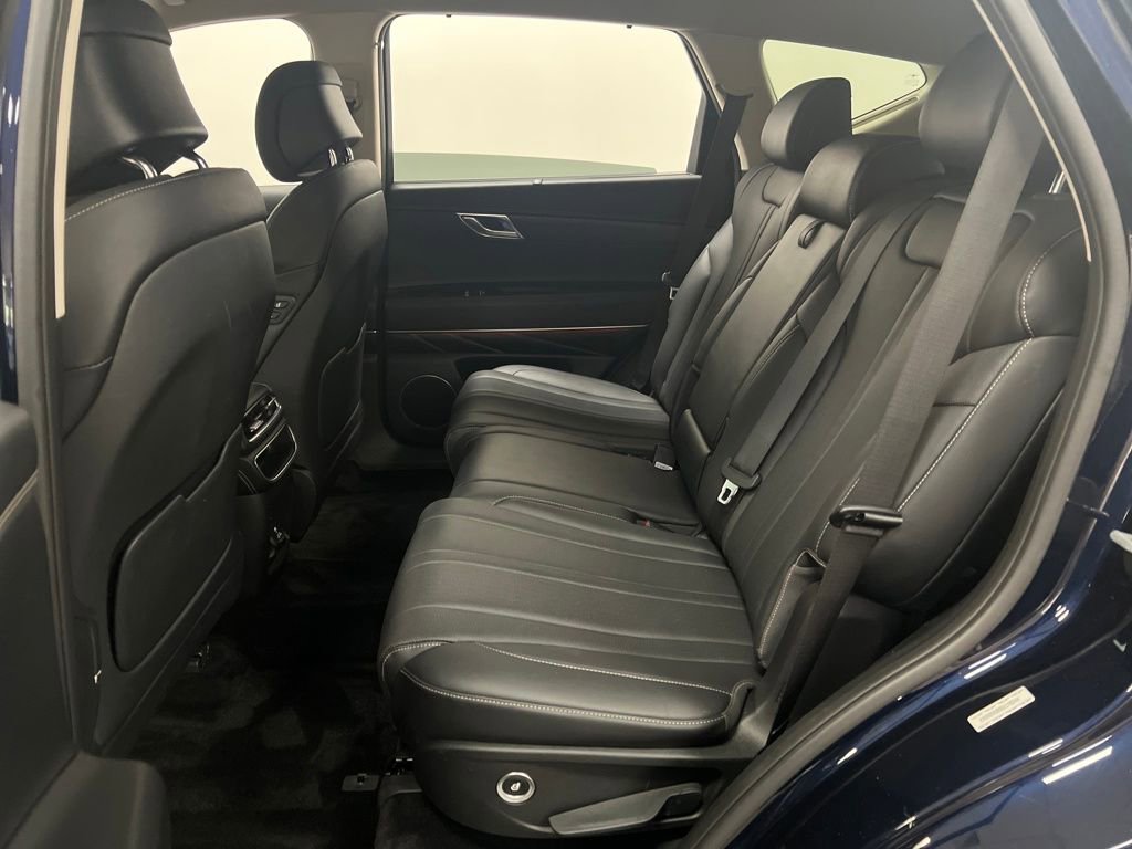 Used 2024 Genesis GV80 2.5T image 27