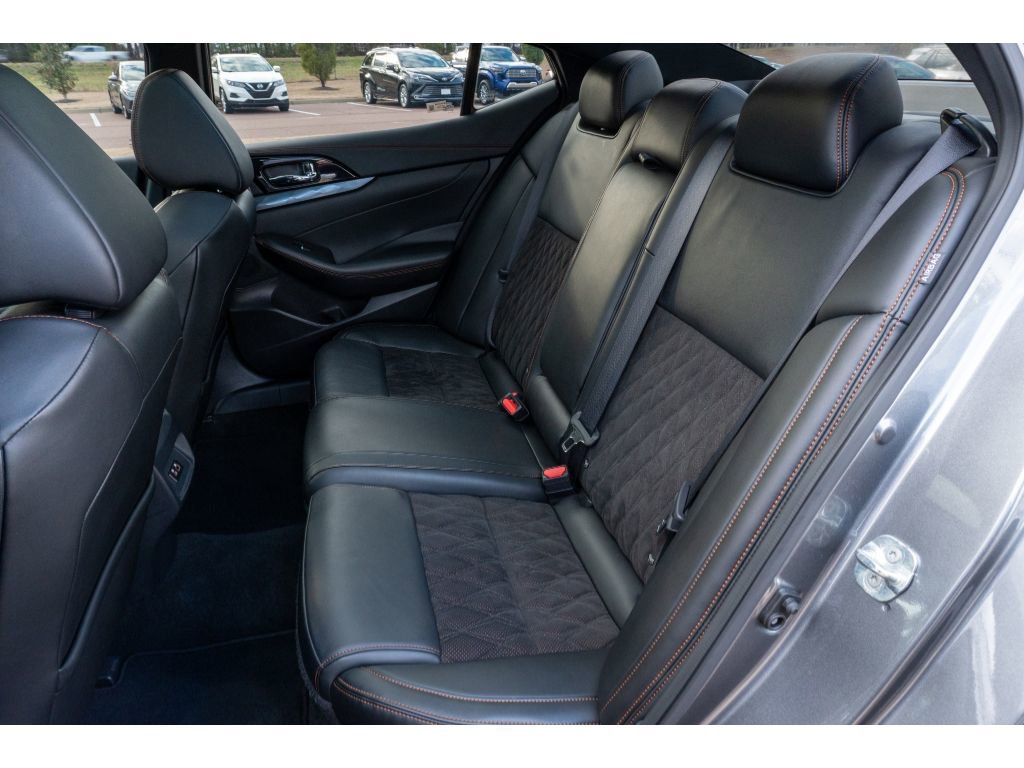 Used 2023 Nissan Maxima SR w/ Sport Mat Group image 14
