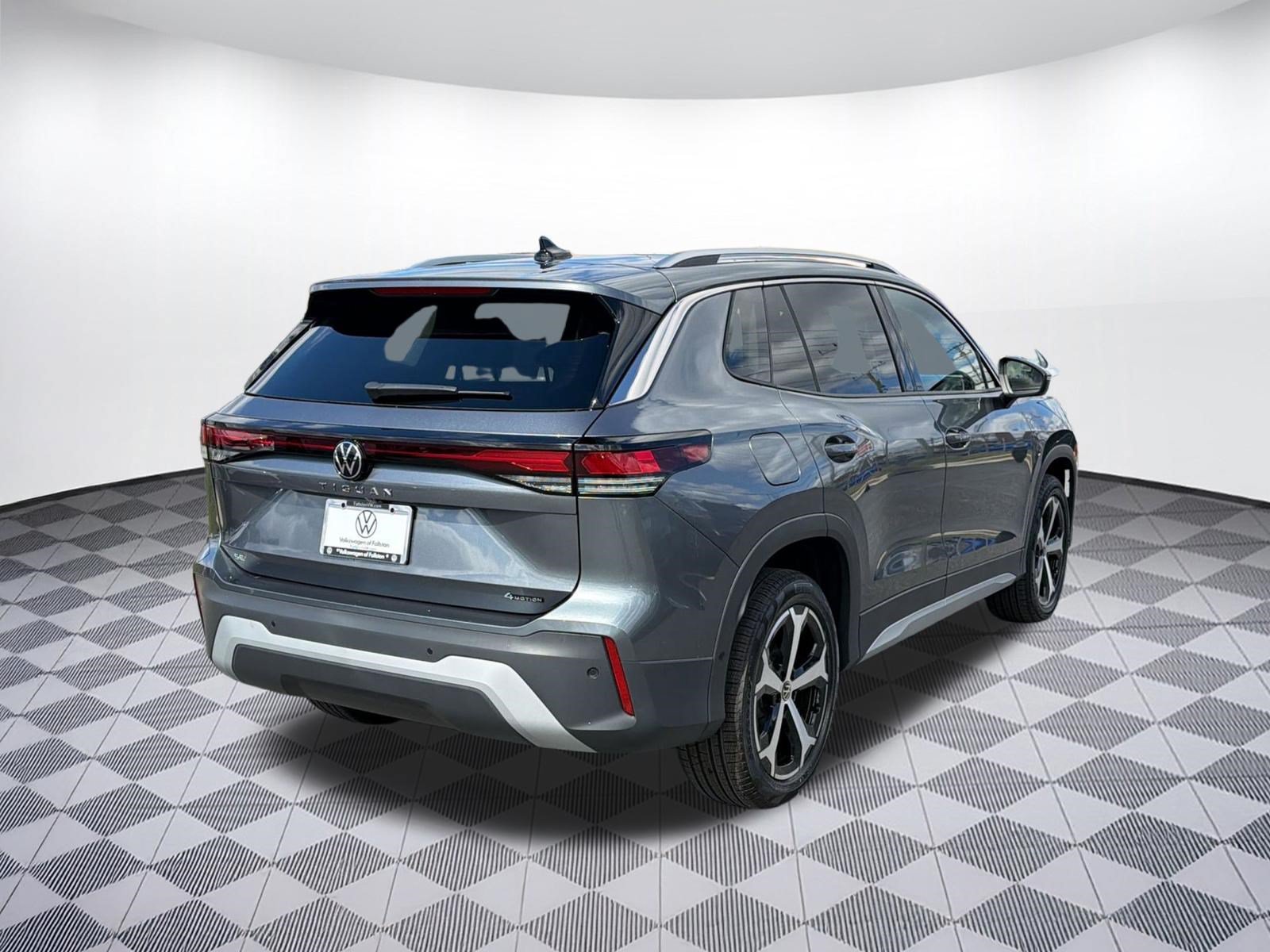 New 2026 Volkswagen Tiguan SE AWD/4WD image 9