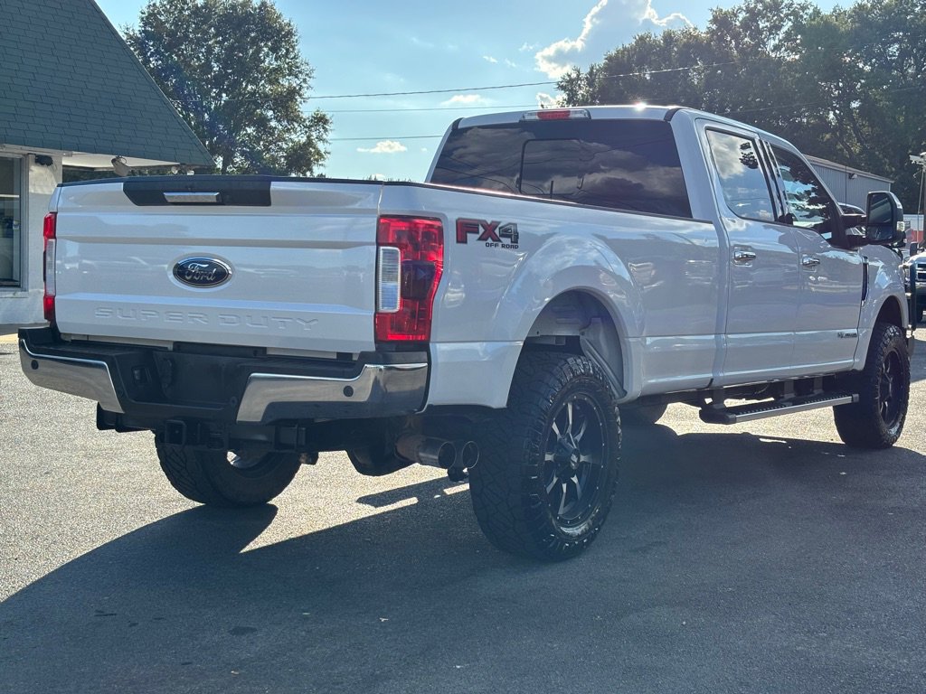 Used 2017 Ford F250 Lariat image 5
