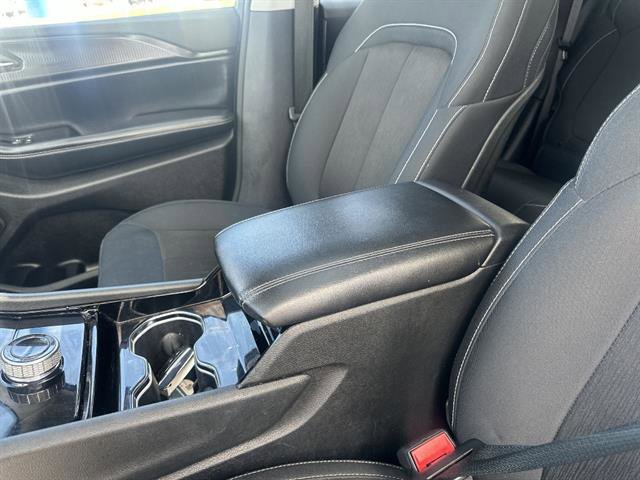 Used 2023 Jeep Grand Cherokee Laredo w/ Trailer Tow Prep Group (B) AWD/4WD image 44