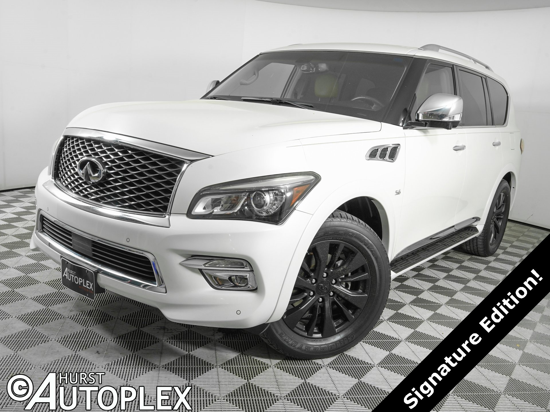 Used 2016 INFINITI QX80 4WD w/ Signature Edition Package