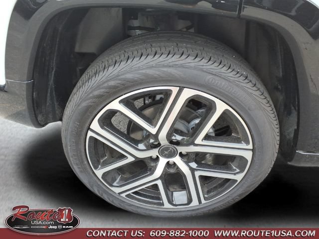 Used 2025 Jeep Compass Limited w/ Elite Group AWD/4WD image 17