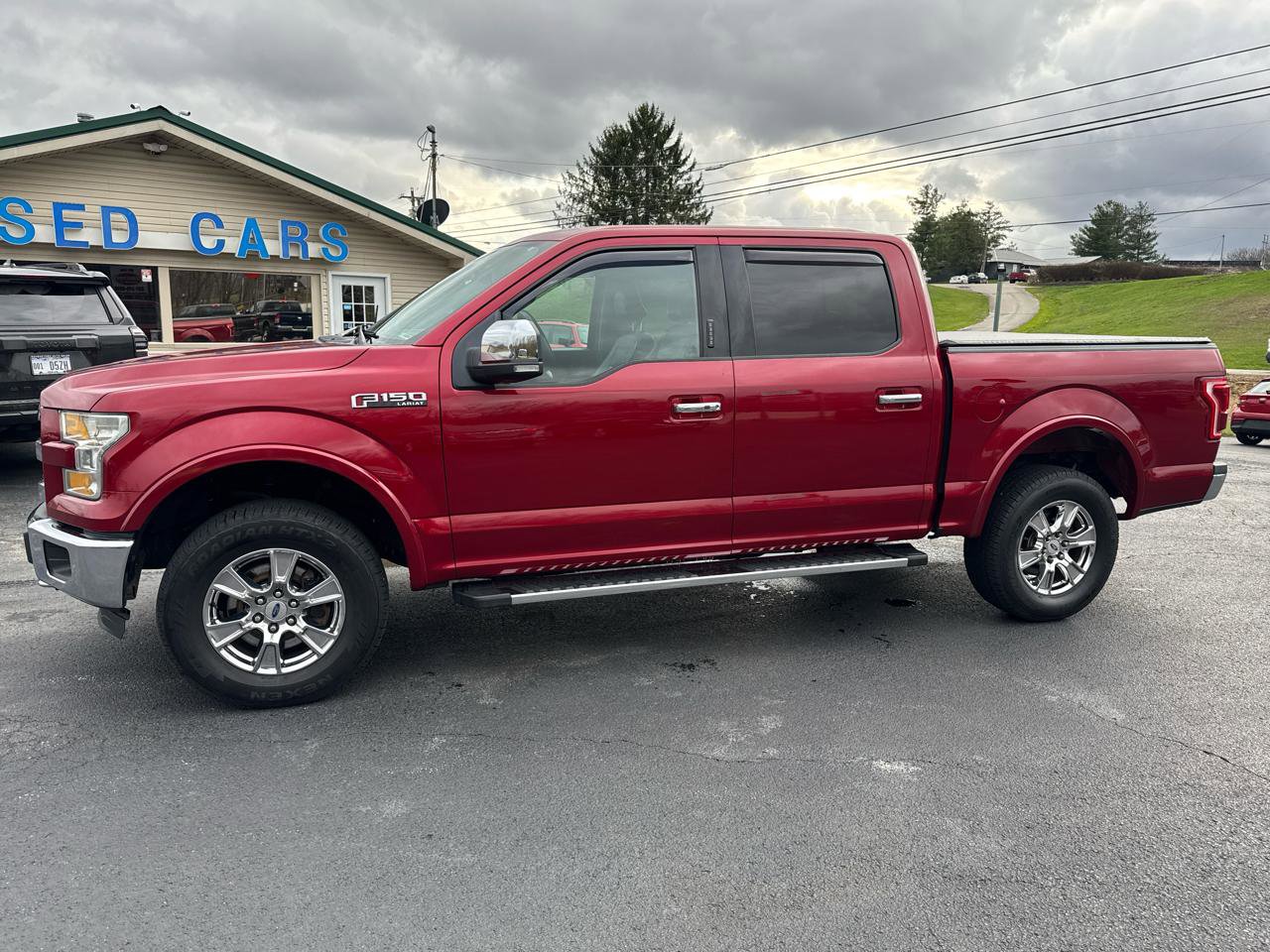 Used 2015 Ford F150 Lariat image 3