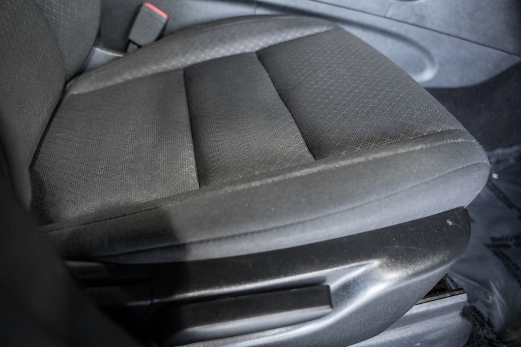 Certified 2019 Jeep Grand Cherokee Laredo w/ Security & Convenience Group image 33