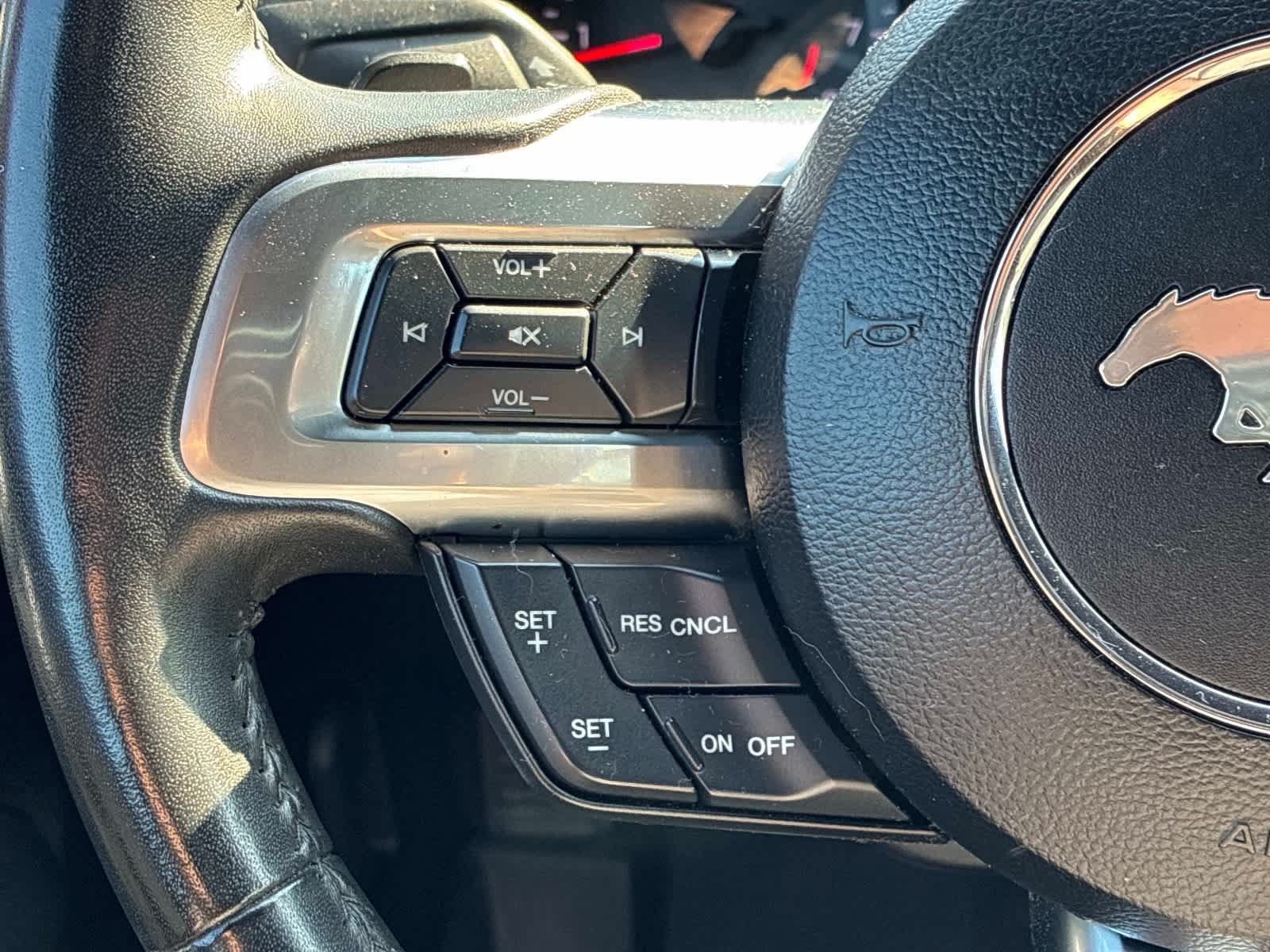Used 2019 Ford Mustang GT w/ Black Accent Package RWD image 30