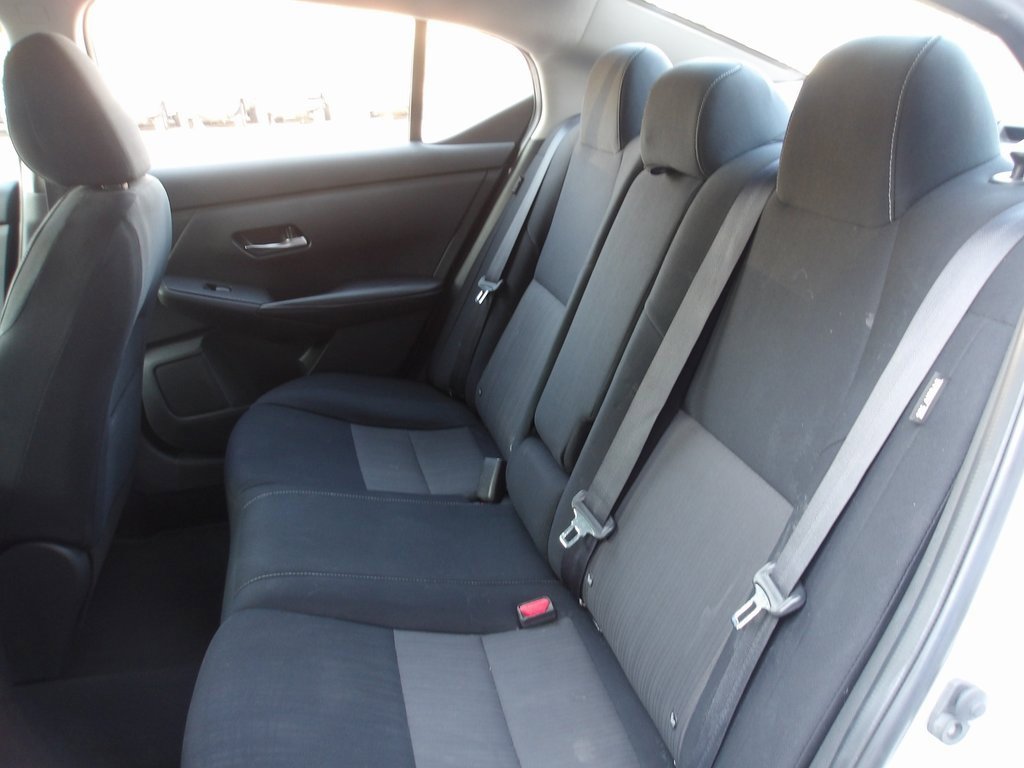 Used 2021 Nissan Sentra SV image 17
