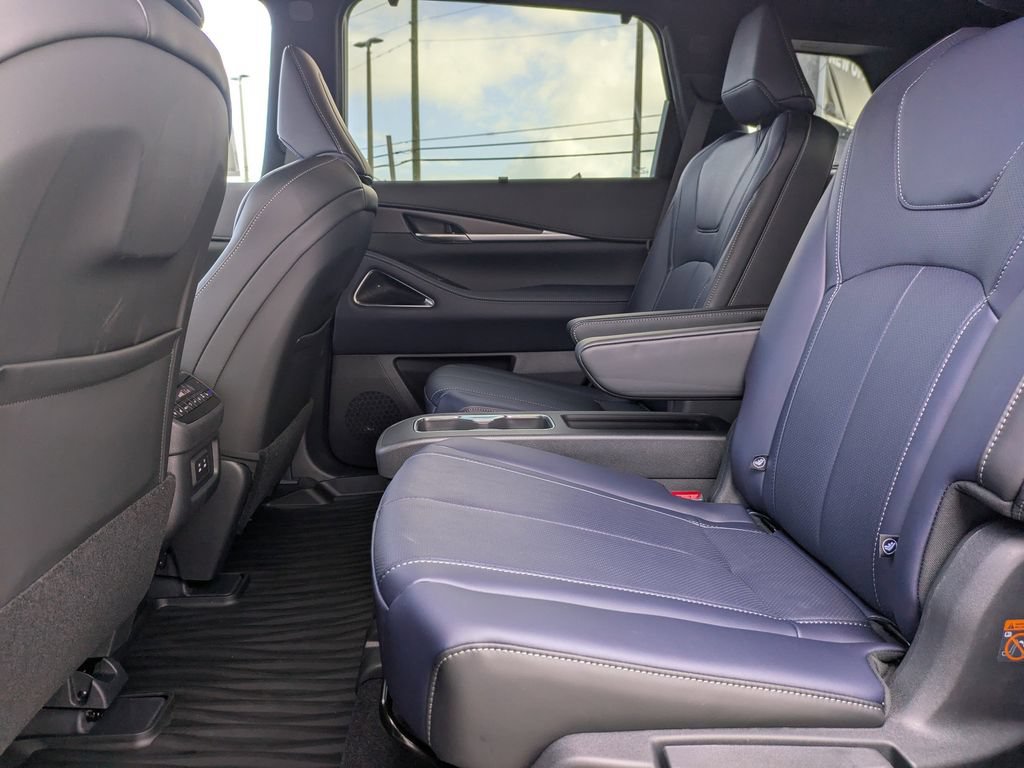 New 2026 INFINITI QX60 Sport w/ Dark Cargo Package AWD/4WD image 15