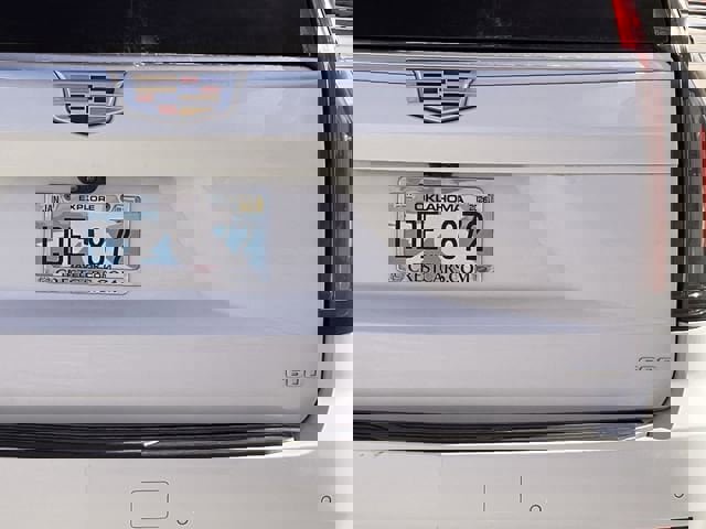 Used 2021 Cadillac Escalade ESV Premium Luxury w/ Driver Assist Tech Package image 7