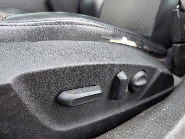 Used 2015 Chevrolet Malibu LT w/ Power Convenience Package image 20