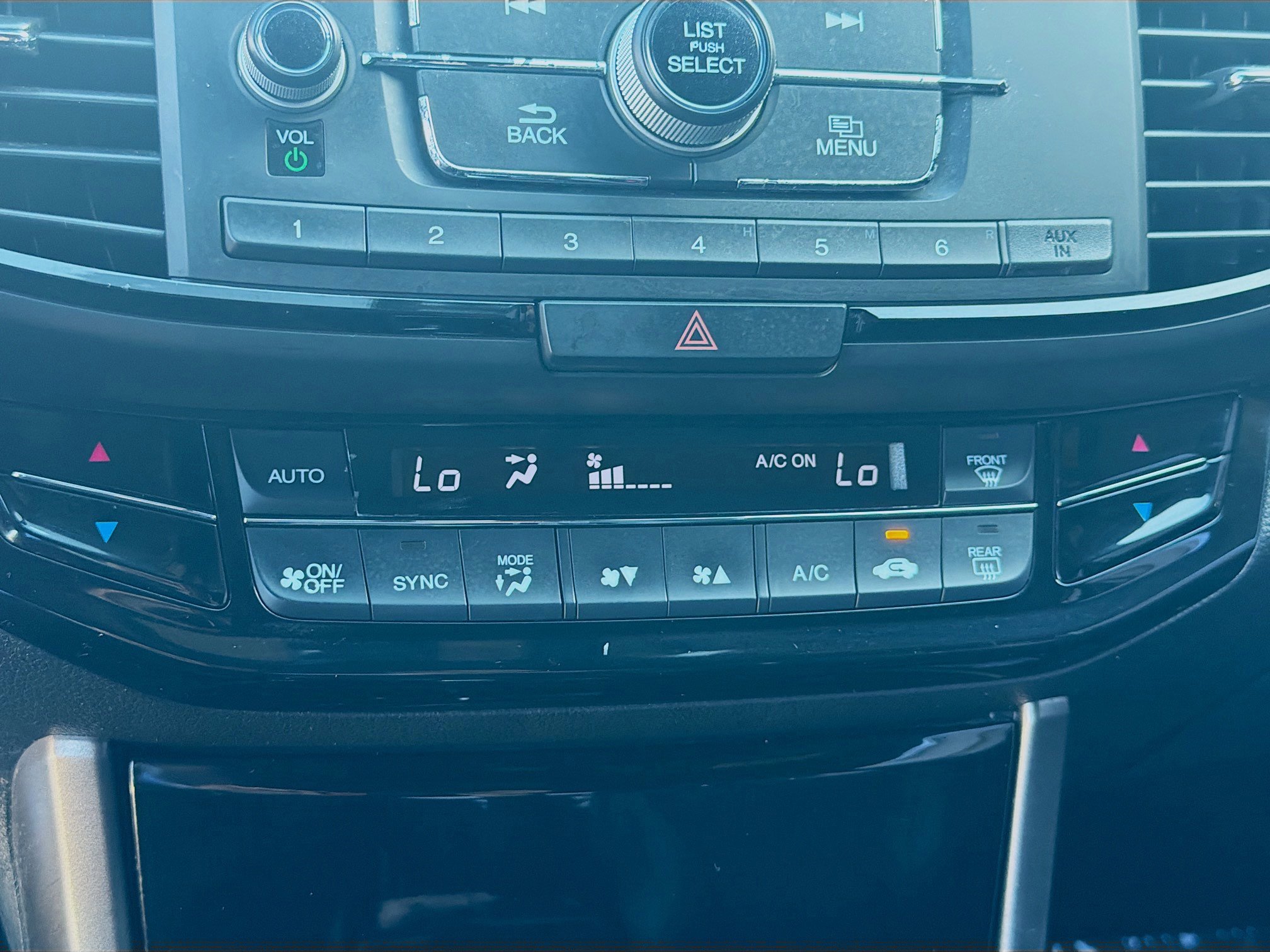 Used 2016 Honda Accord Sport image 15