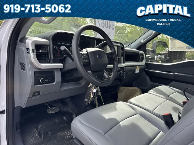 New 2026 Ford F350 XL w/ XL Chrome Package AWD/4WD image 23