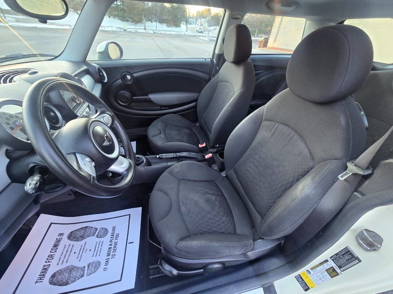 Used 2010 MINI Cooper Hardtop image 22