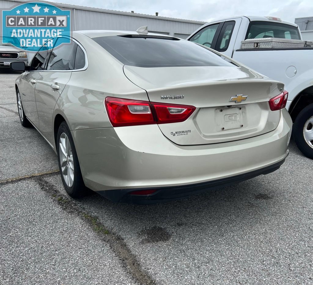 Used 2016 Chevrolet Malibu LT FWD image 4