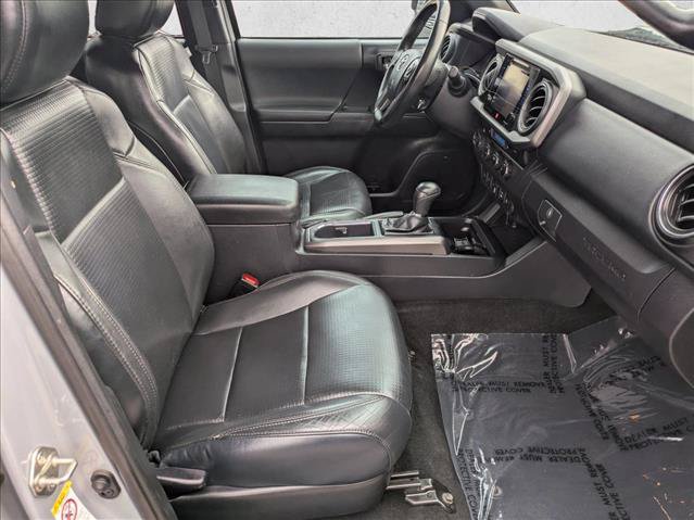 Used 2019 Toyota Tacoma TRD Off-Road AWD/4WD image 20