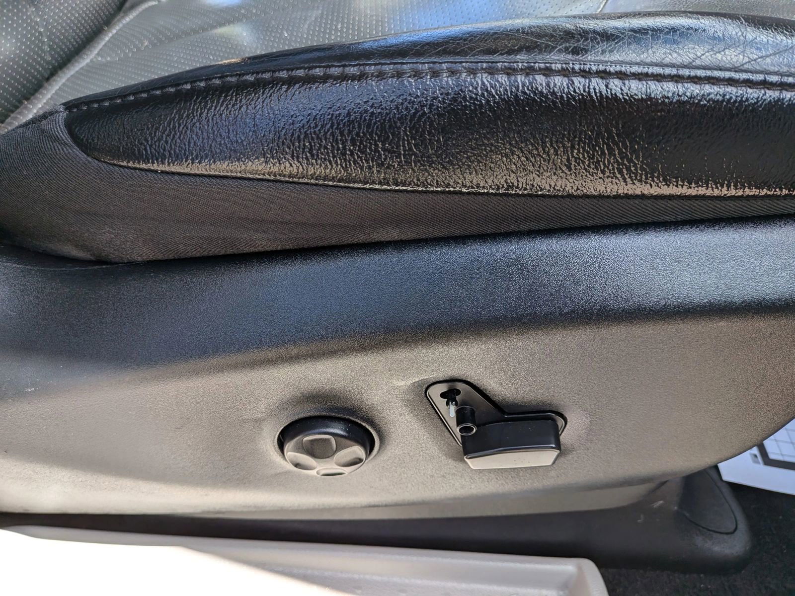 Used 2022 Chrysler Pacifica Touring-L w/ Uconnect Theater Family Group FWD image 49