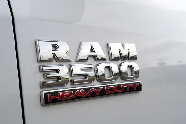Used 2018 RAM 3500 Tradesman w/ Chrome Appearance Group AWD/4WD image 28