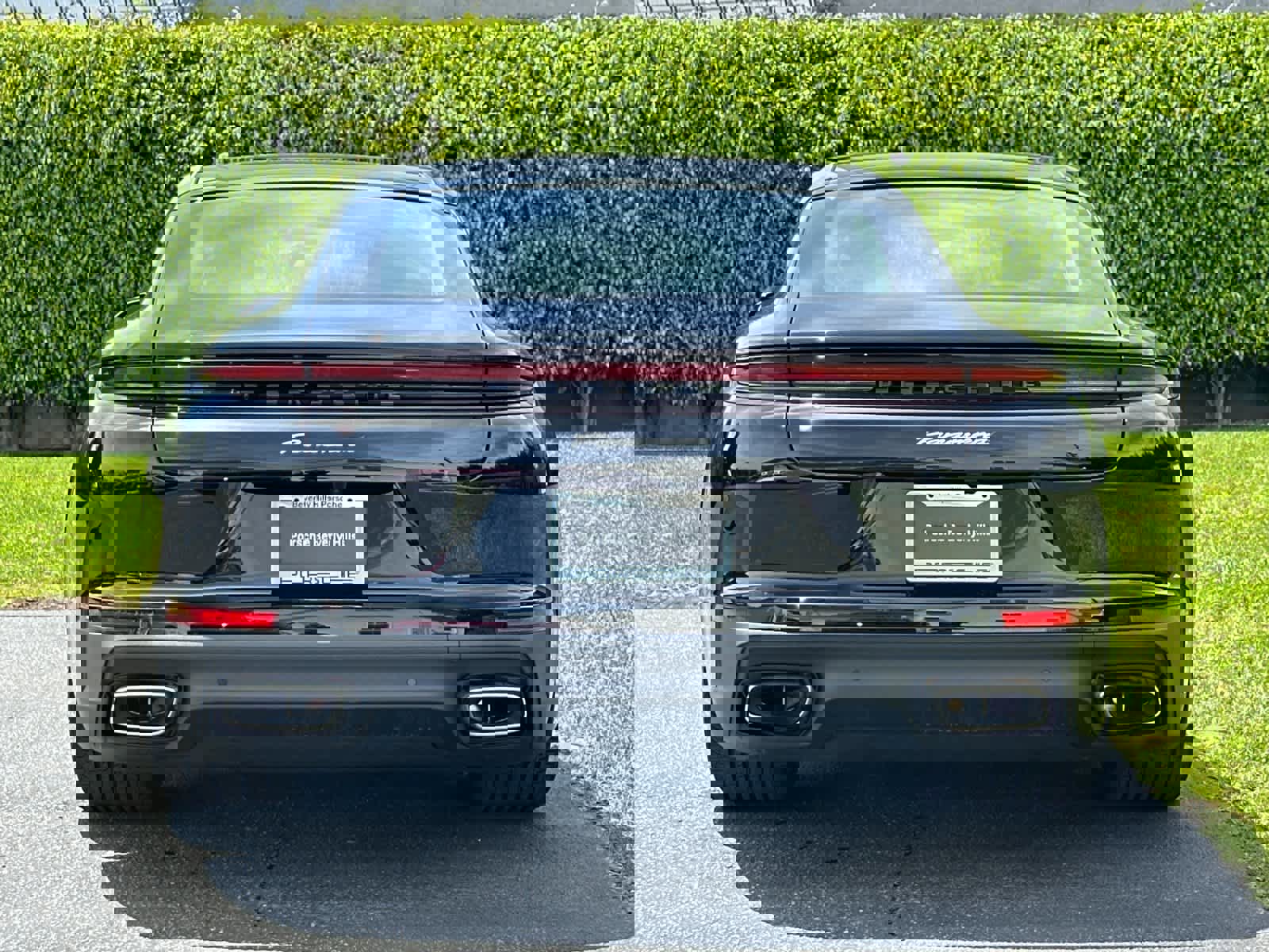 New 2026 Porsche Panamera image 7