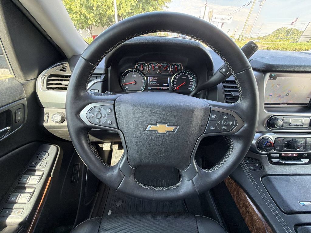 Used 2019 Chevrolet Suburban Premier AWD/4WD image 23