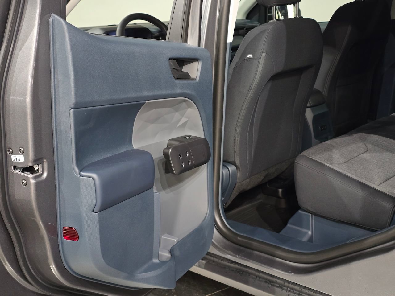 New 2025 Ford Maverick XLT w/ Black Appearance Package image 30