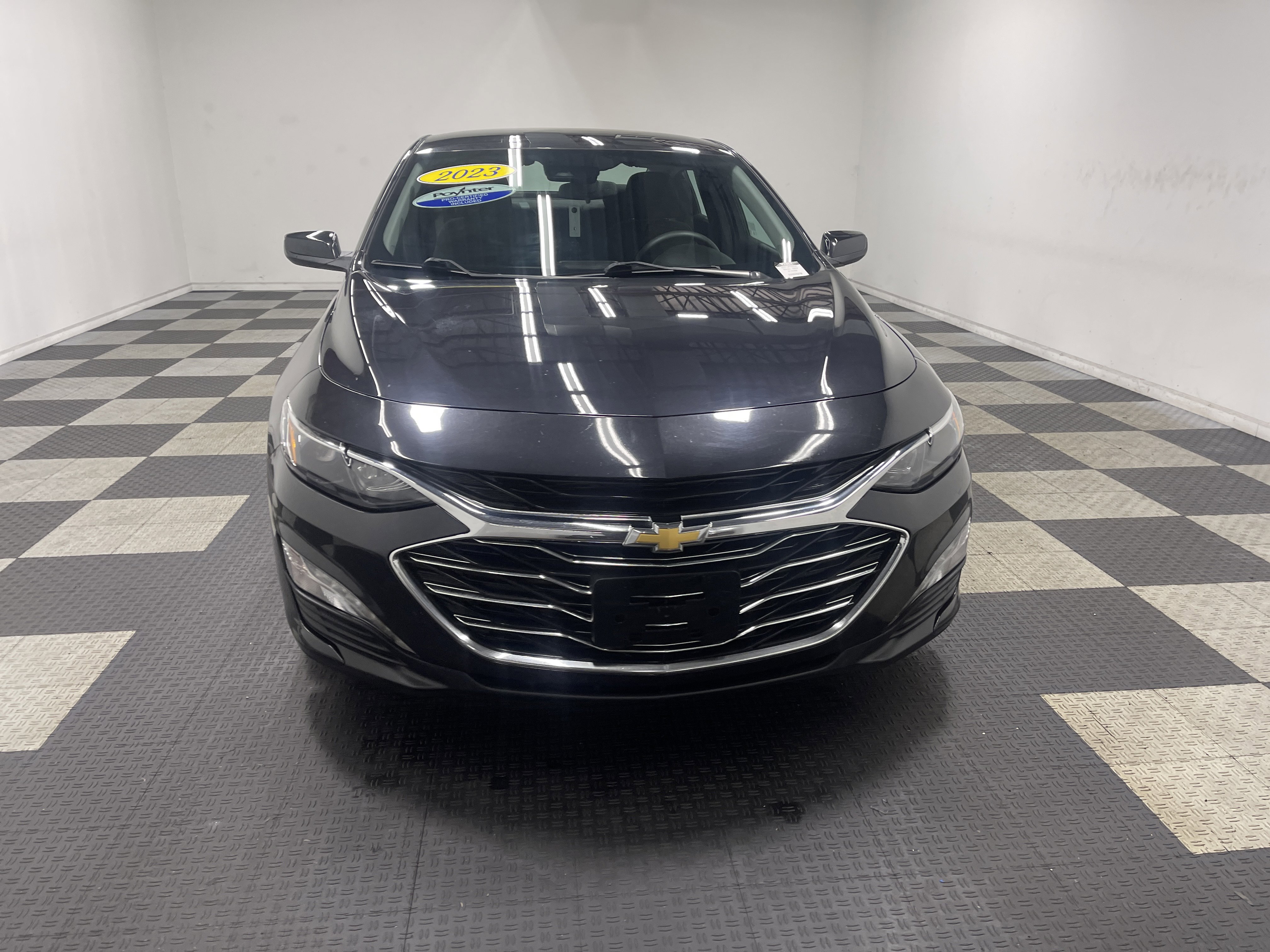 Used 2023 Chevrolet Malibu LT FWD image 7