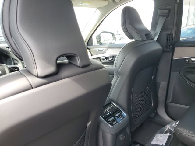 New 2026 Volvo XC90 T8 Ultra w/ Protection Package Premier AWD/4WD image 31