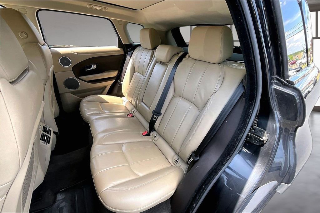 Used 2017 Land Rover Range Rover Evoque SE Premium AWD/4WD image 26