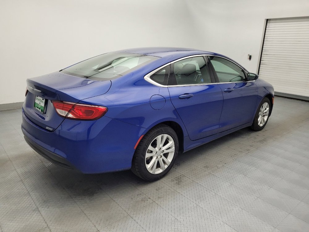 Used 2017 Chrysler 200 LX w/ Touring Convenience Group image 10