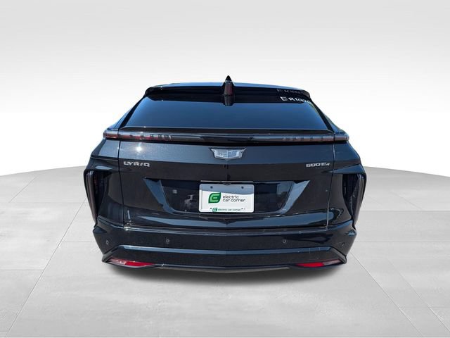 Used 2025 Cadillac Lyriq Sport w/ LPO, Floor Liner Package AWD/4WD image 6