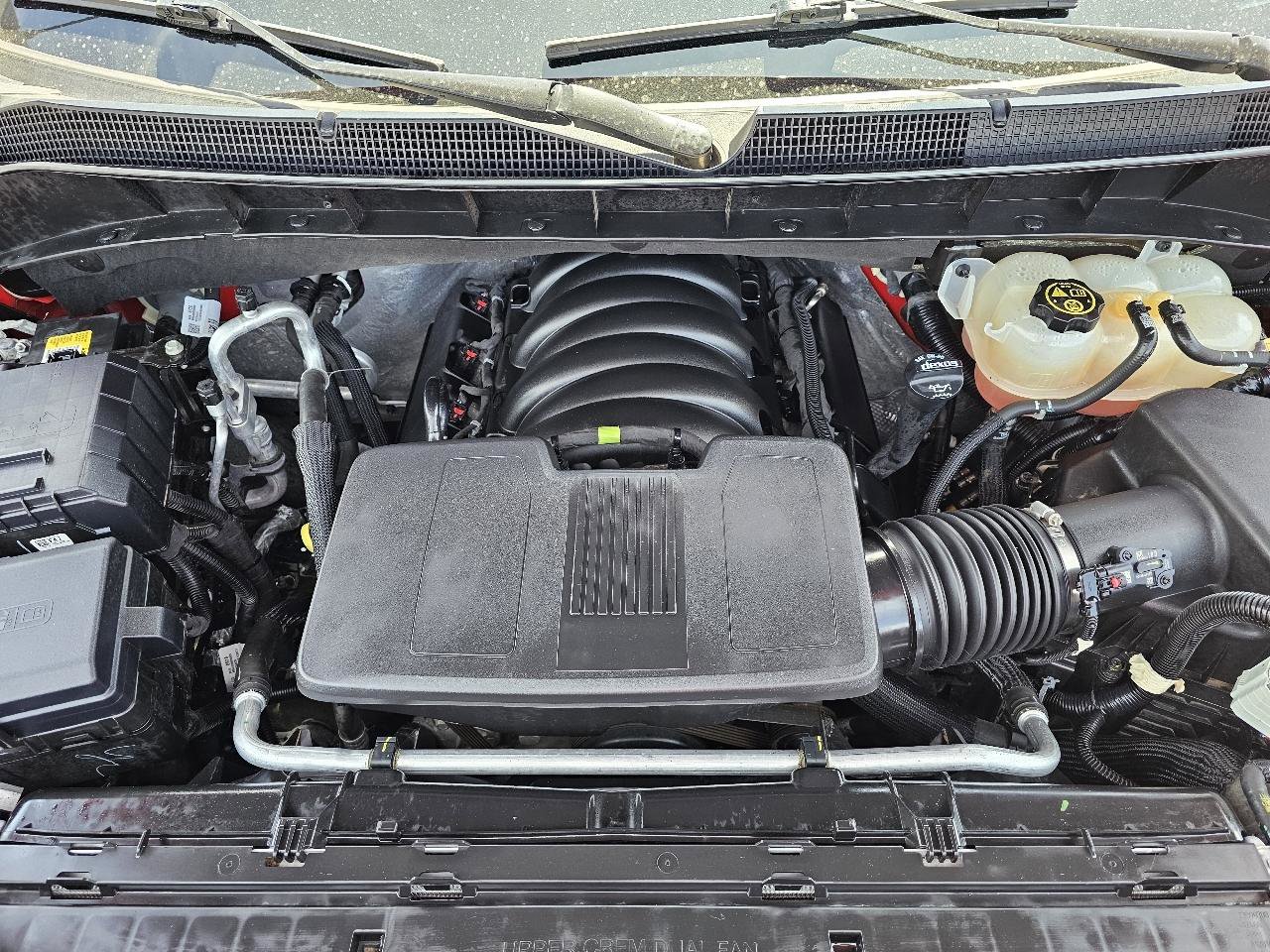 Used 2022 Chevrolet Silverado 1500 LT AWD/4WD image 14