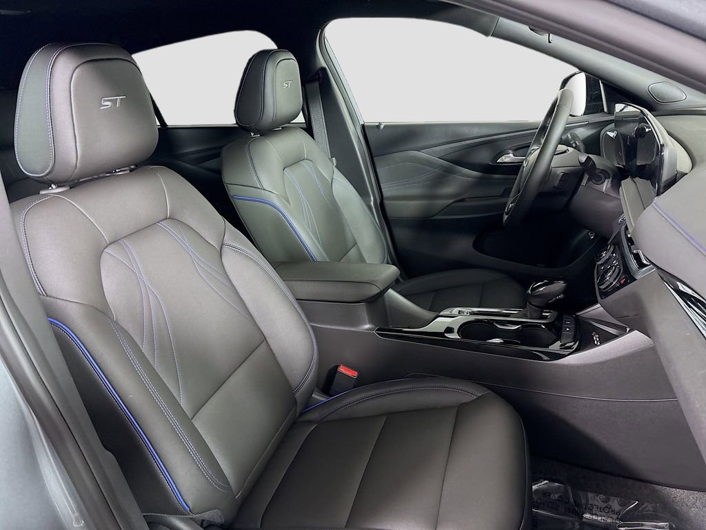 New 2026 Buick Envista Sport Touring w/ Convenience I Package image 27