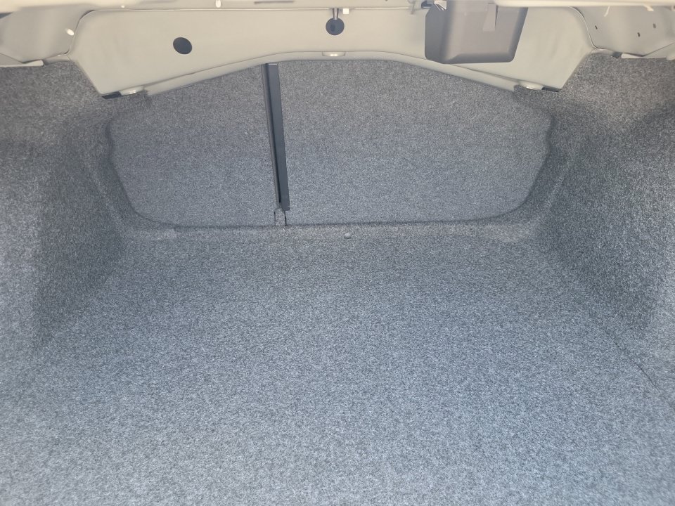 New 2026 Volkswagen Jetta SE FWD image 15