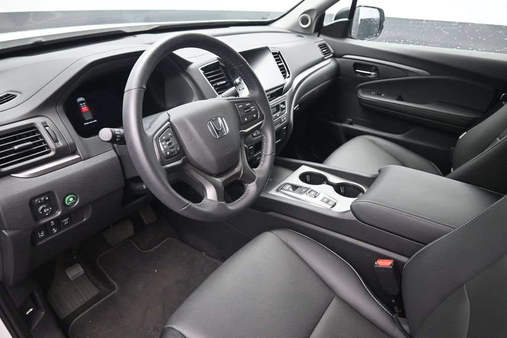 Used 2025 Honda Ridgeline RTL image 19