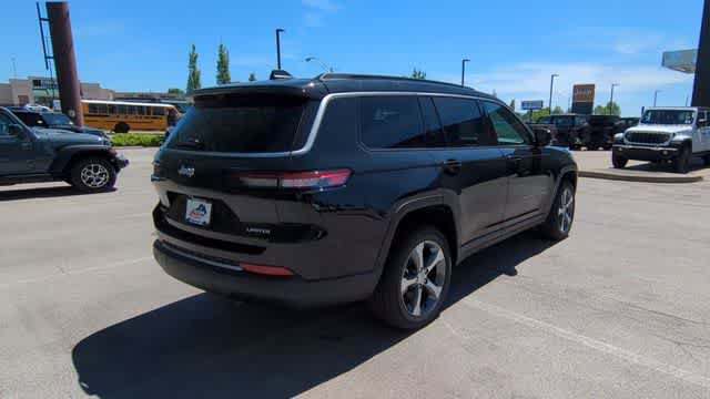 New 2026 Jeep Grand Cherokee L Limited AWD/4WD image 8