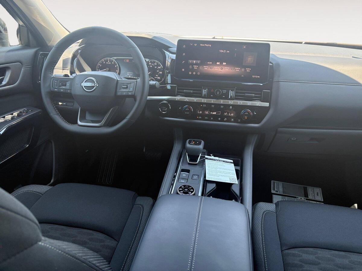 New 2026 Nissan Pathfinder SV w/ SV Premium Package AWD/4WD image 10
