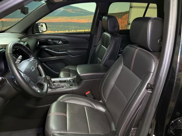 Used 2023 Chevrolet Traverse RS image 23