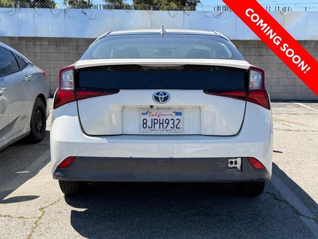 Certified 2019 Toyota Prius L Eco image 3