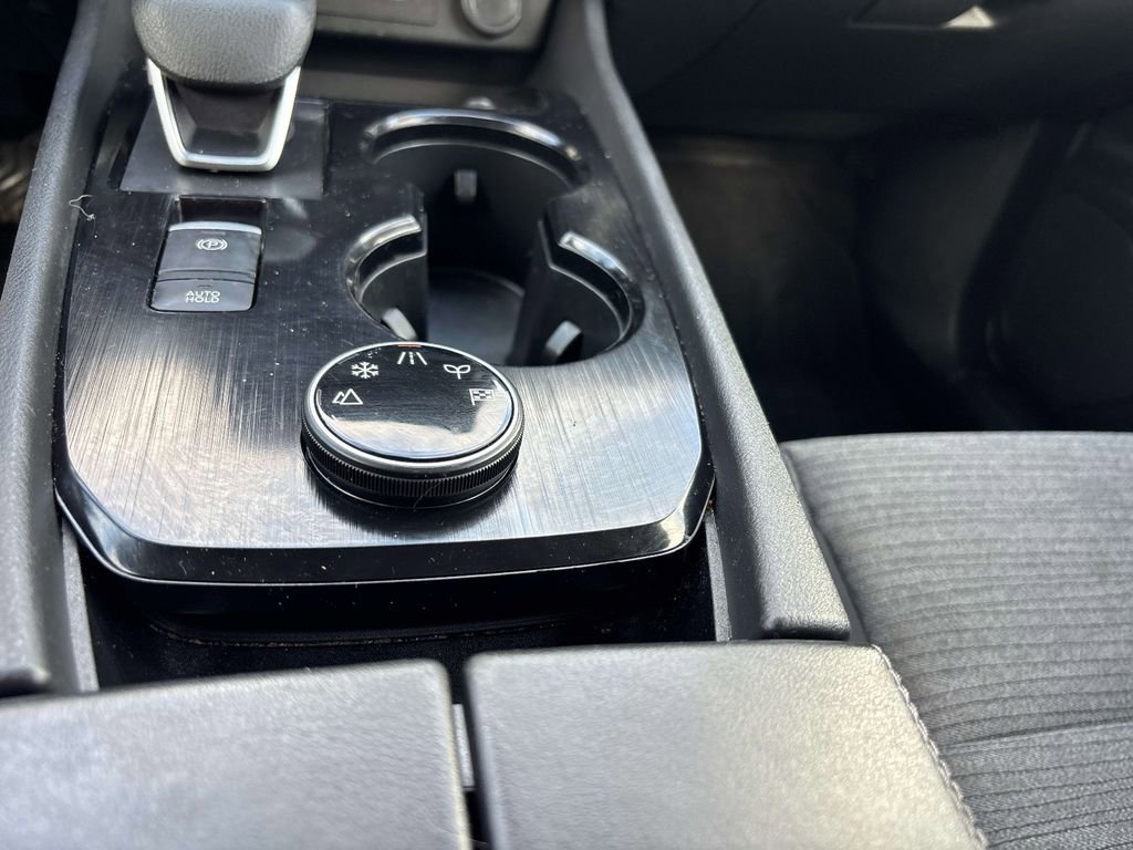 Certified 2021 Nissan Rogue SV AWD/4WD image 21