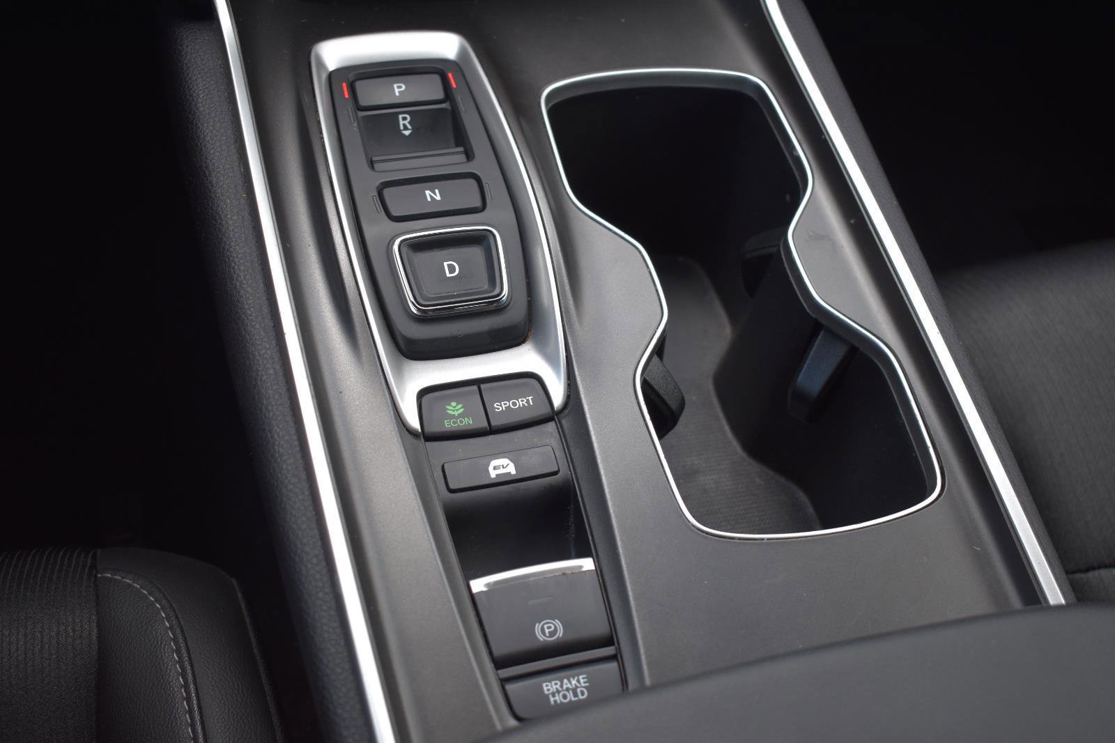 Used 2022 Honda Accord Sport image 9