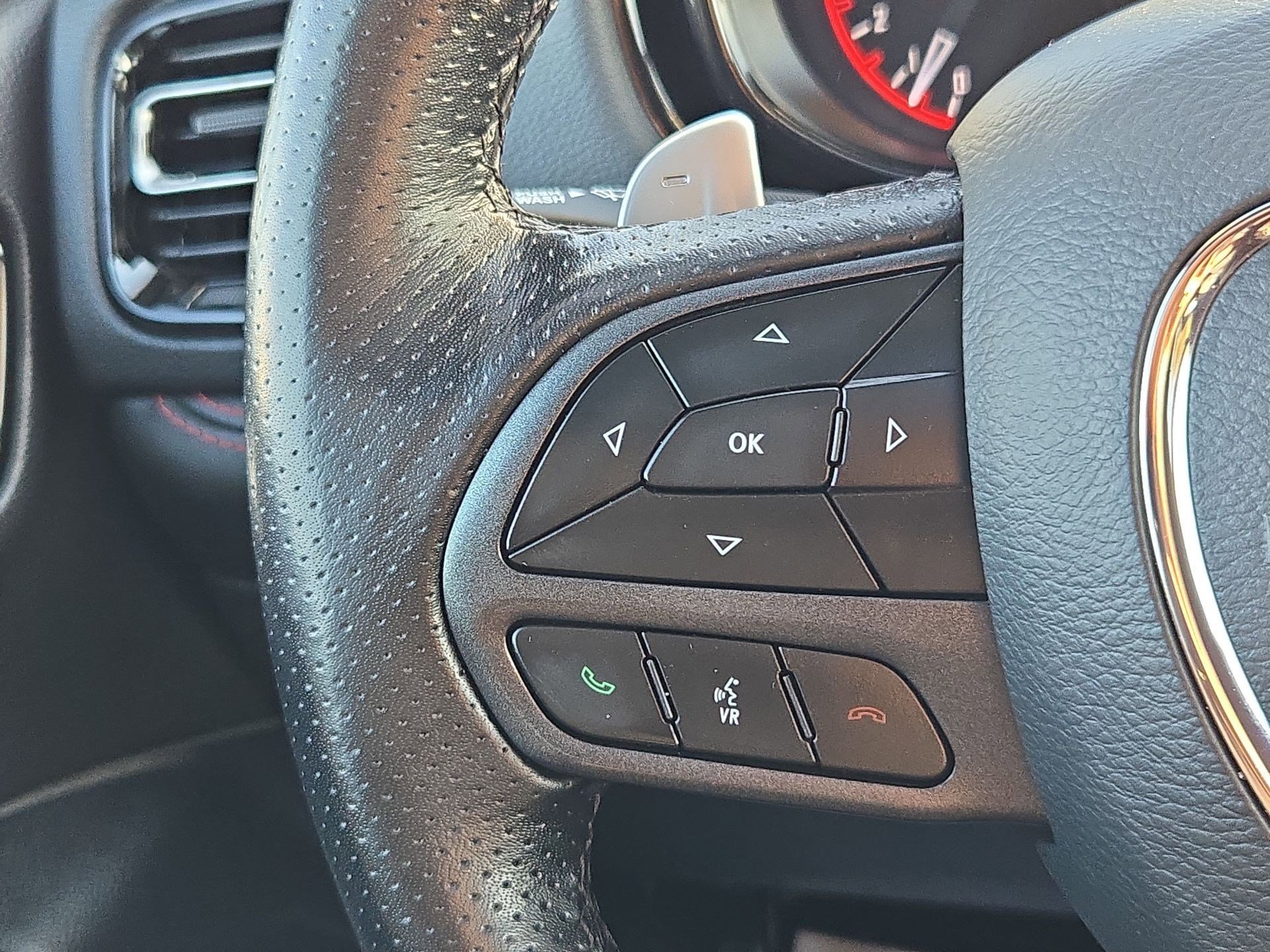 Used 2025 Dodge Durango GT image 18