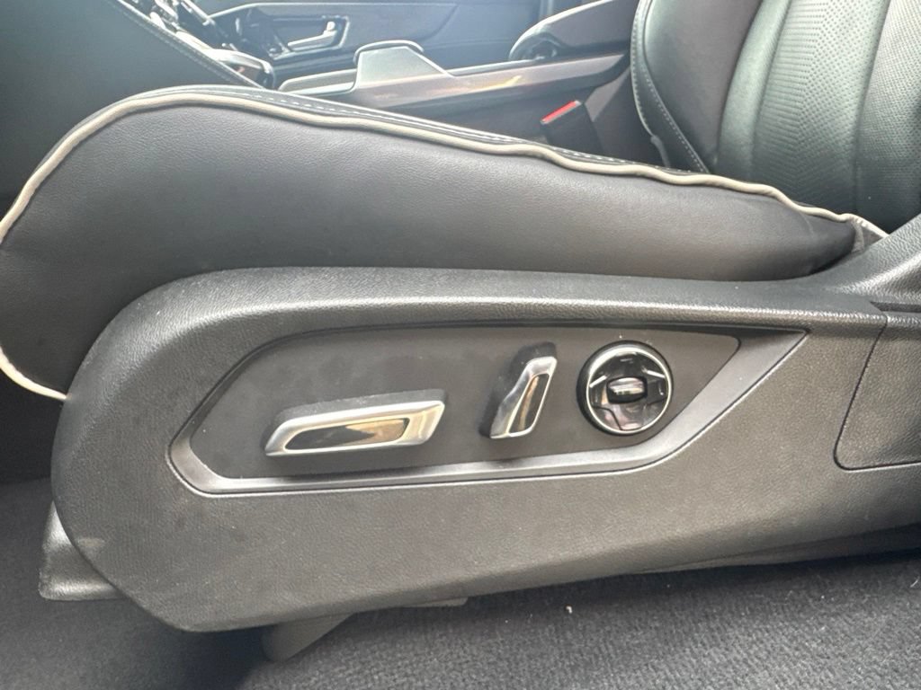 Used 2023 Acura MDX SH-AWD w/ Advance Package image 30