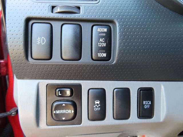 Used 2014 Toyota Tacoma 4x4 Double Cab w/ TRD Sport Package image 29
