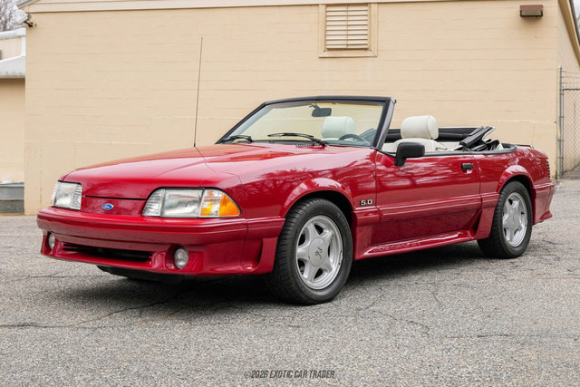 Used 1989 Ford Mustang GT RWD image 14