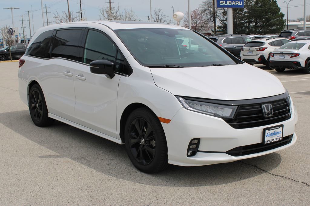 Used 2023 Honda Odyssey Sport image 1