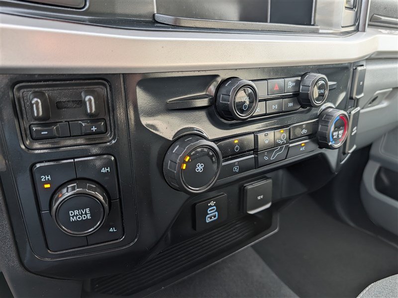 Used 2026 Ford F250 XLT AWD/4WD image 24