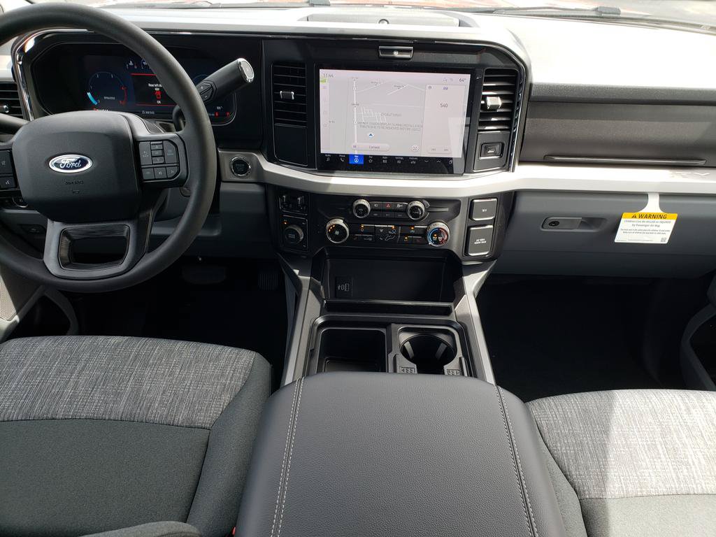 New 2026 Ford F250 XLT w/ XLT Premium Package AWD/4WD image 8