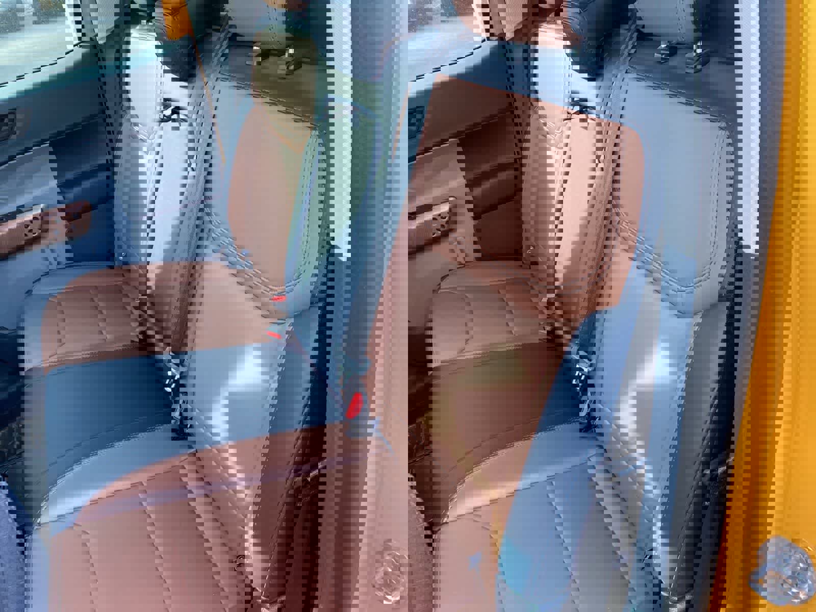 Used 2022 Ford Maverick Lariat w/ Lariat Luxury Package image 13